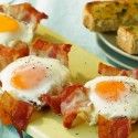 Яєчня з духовки з беконом  рецепти Юрка Підсадного